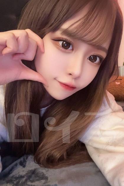  体験入店 ひとみ｜韓国デリヘル ロイス