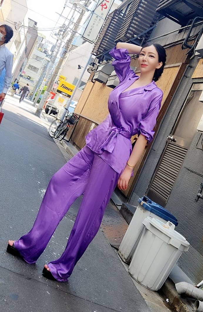 <美女は辛い>映画でキム・アジュンのように飾ってみた...