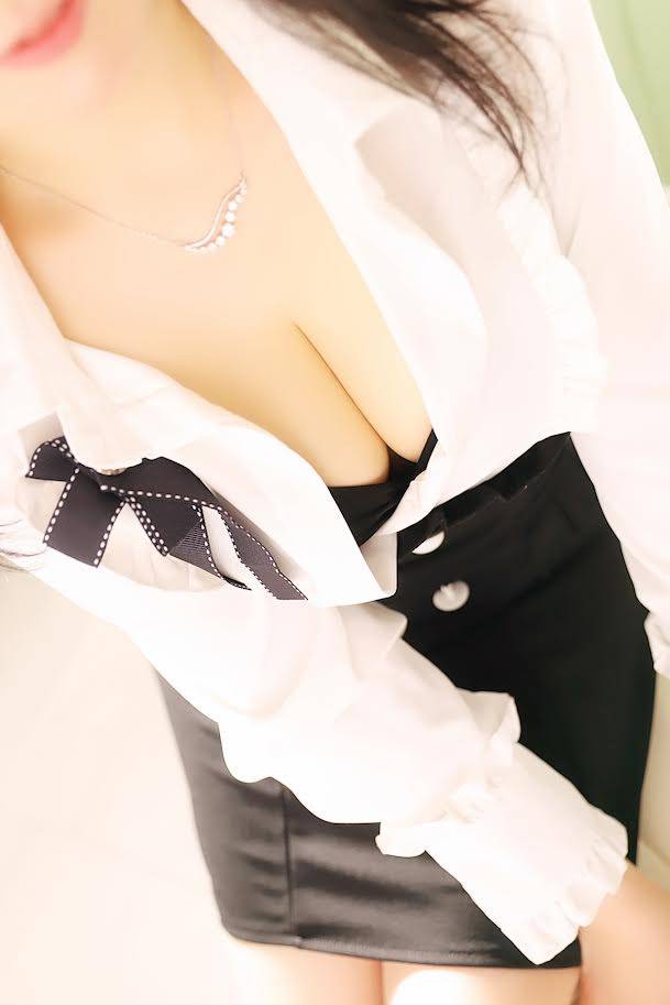 お誘い有難うございます🎵｜写メ日記｜モモ｜鶯谷韓国デリヘル オールヌード