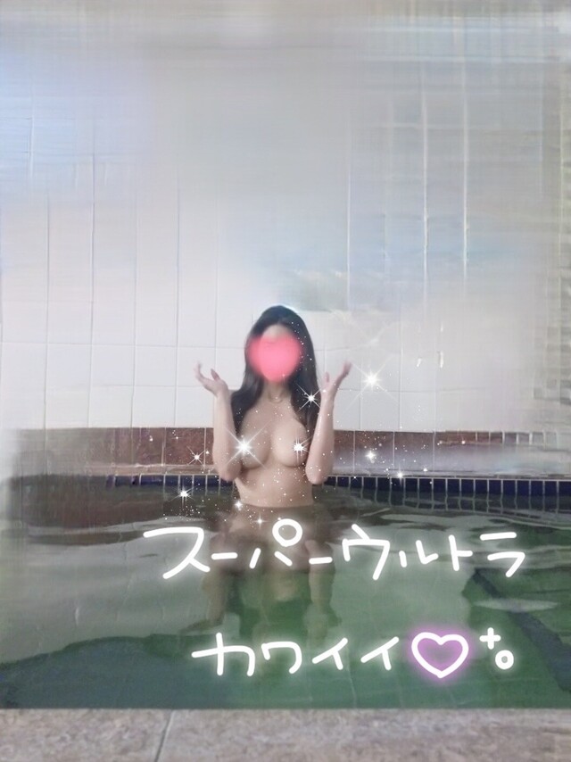 おはよう😘今日も楽しく❗️エロカワ♥️ココ