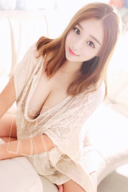 輝く若さと天然巨乳⭐️みゆぅ｜韓国デリヘル KNOCK（ノック）