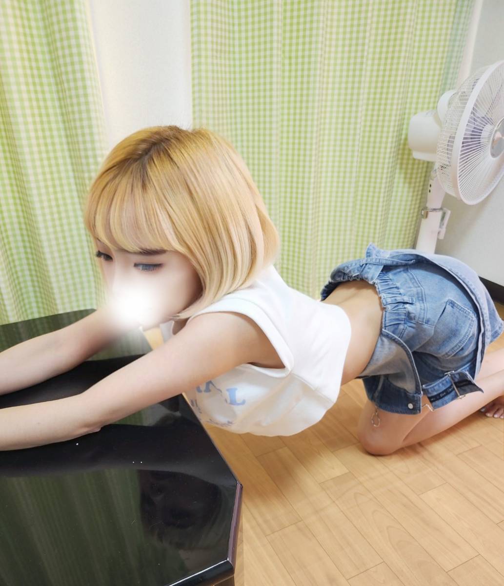 前からチラリ～～～！！